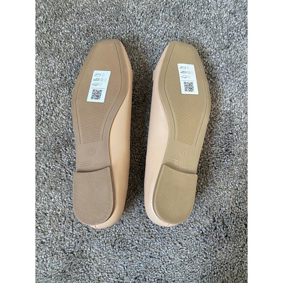 Asos Nude Ballet Flat With Square Toe and Gold Buckle- Size US 7 (UK Size 5) - Picture 5 of 9